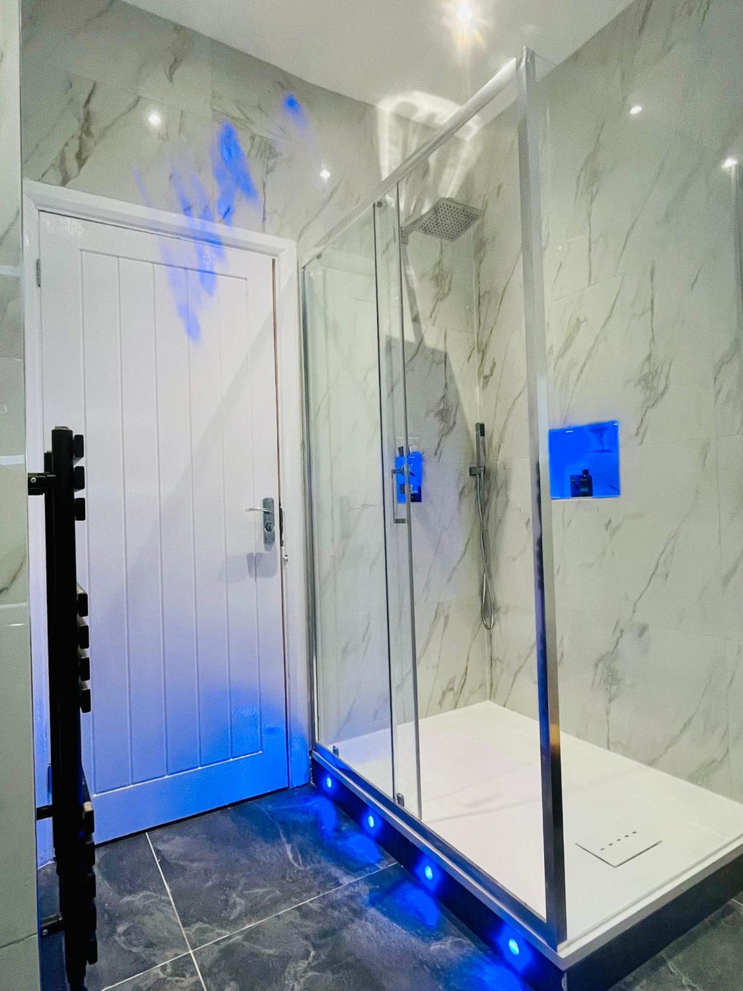 Modern Flat With Garden- 10Min Uber To Harry Potter Studios Watford  Zewnętrze zdjęcie